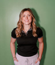 Book an Appointment with Maddison McBurnie for Moxie Hybrid Chiropractic Care