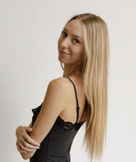 Book an Appointment with Julia Harper for Facials