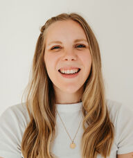 Book an Appointment with Stella Johansen for FIRST VISIT