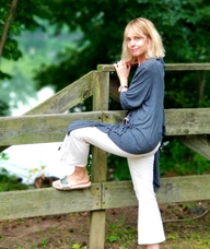 Book an Appointment with Lisa Dee for Reiki