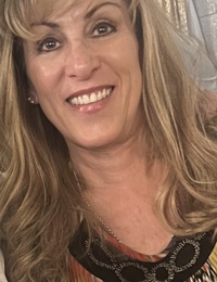Quenna Terry null