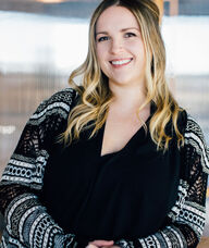 Book an Appointment with Lauren Brainard for Counselling