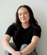 Book an Appointment with Dr. Desirae Azua for Chiropractic