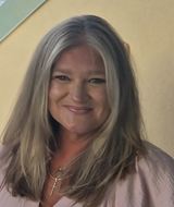 Book an Appointment with Melissa Brandel at Evolution PARIS