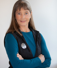 Book an Appointment with Grace Johnstone, DC for Chiropractic