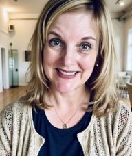 Book an Appointment with Wendy Barrie for Therapy